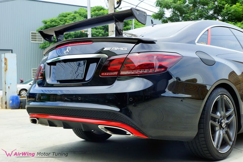 Benz W207 GTS style trunk spoiler 01